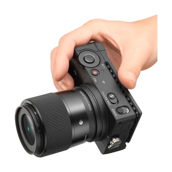 Объектив Sigma AF 23mm f/1.4 DC DN (C) для Sony