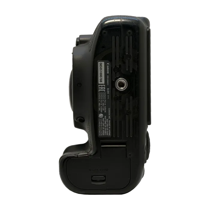 Зеркальный фотоаппарат Canon EOS 6D Mark II Body   Б/У