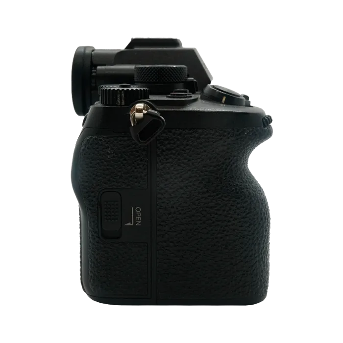 Цифровая фотокамера Sony Alpha a7 IV Body   Б/У