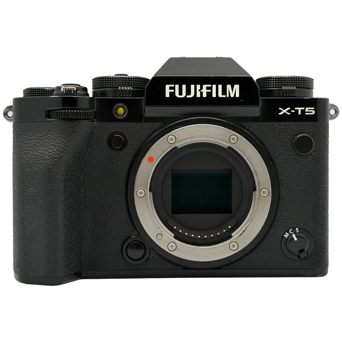 Цифровая фотокамера FujiFilm X-T5 Body. Черный   Б/У