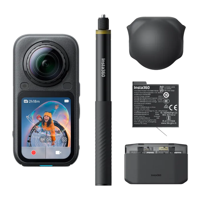 Экшн-камера Insta360 X6 Essentials Bundle