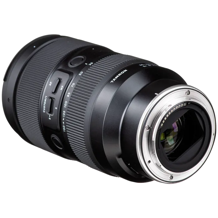 Объектив Tamron 35-150mm f/2-2.8 Di III VXD для Nikon Z